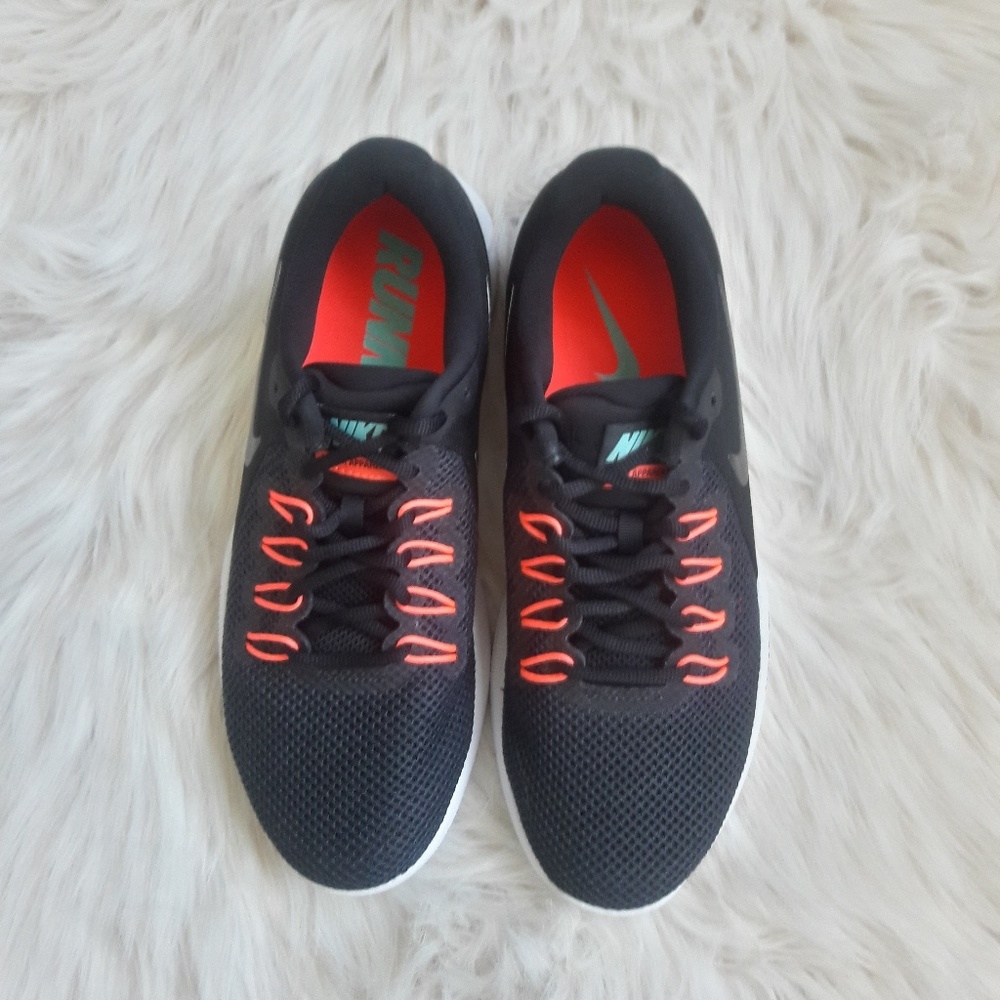 NEW Nike Lunar Apparent - Picture 6 of 6